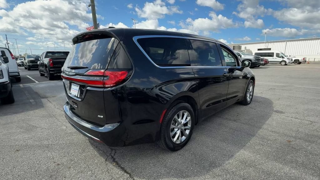 2023 Chrysler Pacifica Touring L AWD