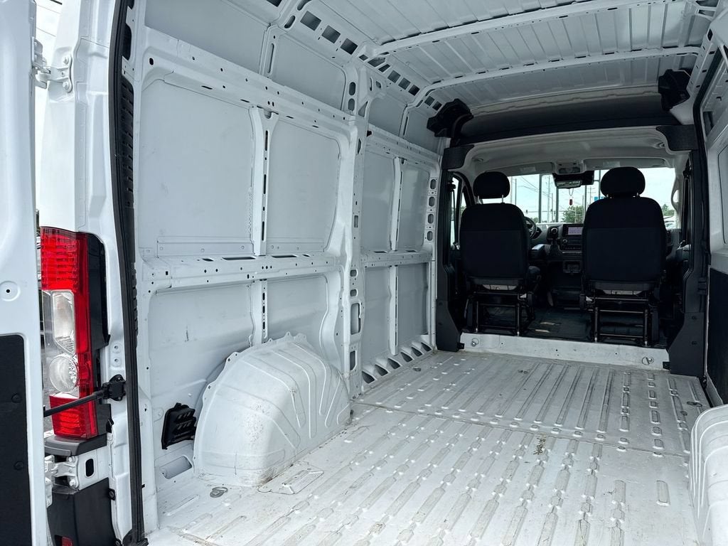 2025 RAM ProMaster Cargo Van Tradesman