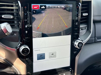2022 RAM 2500 Laramie Crew Cab 4x4 6'4" Box