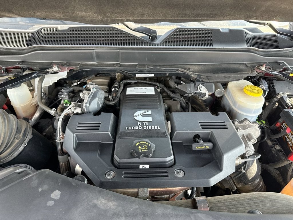 2022 RAM 2500 Laramie Crew Cab 4x4 6'4" Box