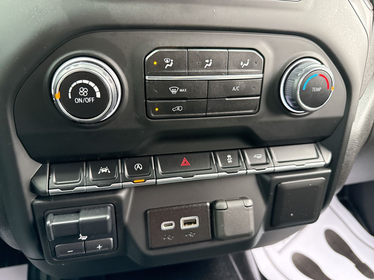 2023 Chevrolet Silverado 1500 WT