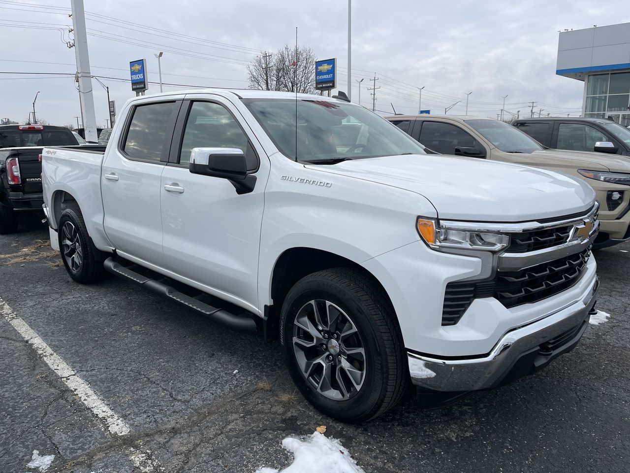 2023 Chevrolet Silverado 1500 LT (2FL)