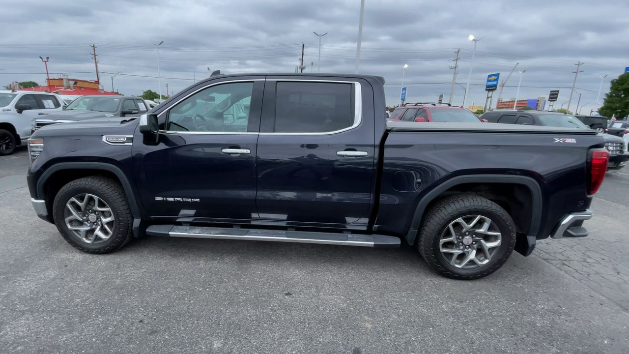 2023 GMC Sierra 1500 SLT