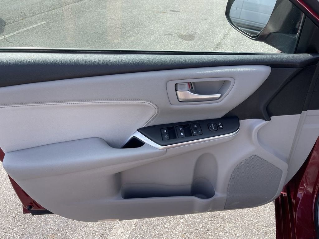 2017 Toyota Camry XLE