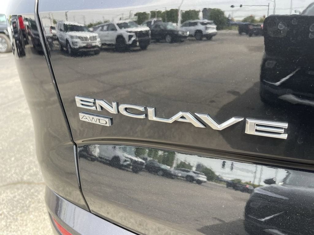 2023 Buick Enclave Essence