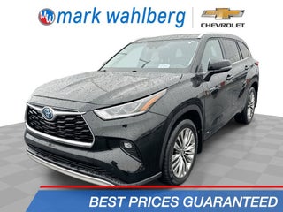 2021 Toyota Highlander Hybrid Platinum