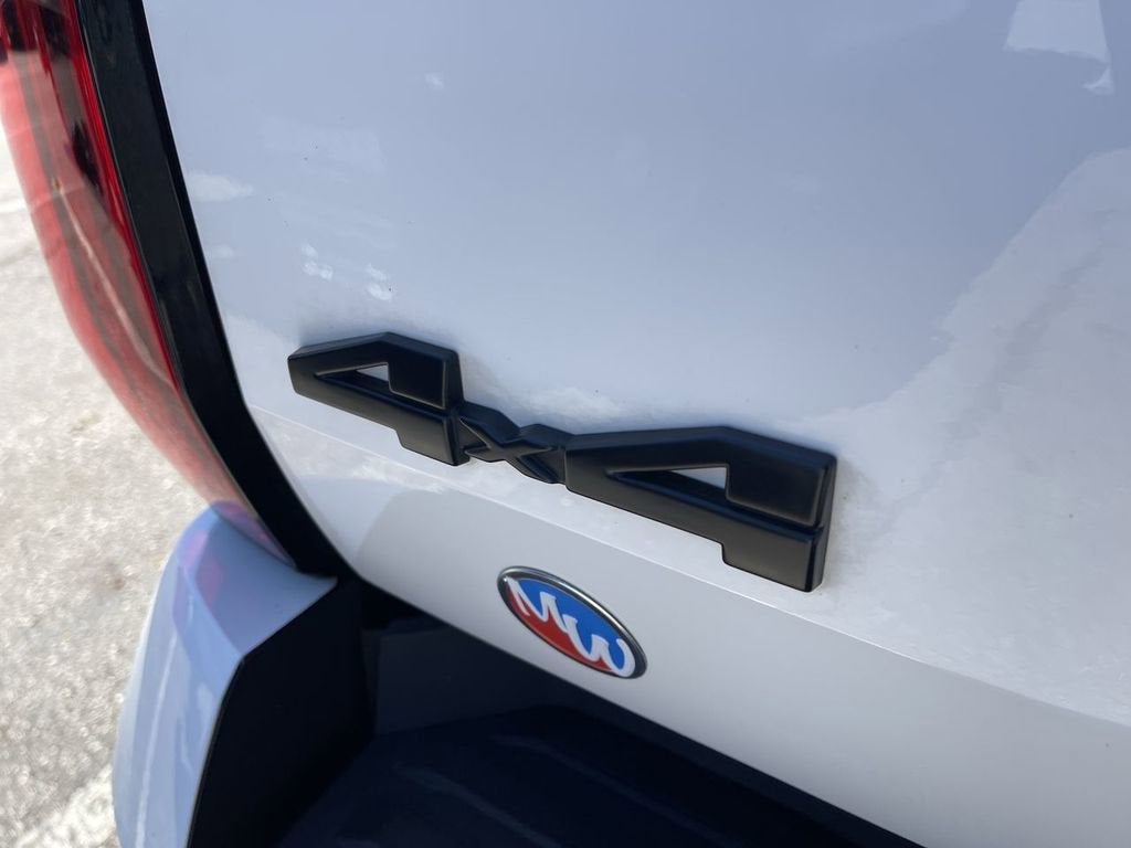 2024 Toyota Tundra 4WD SR5