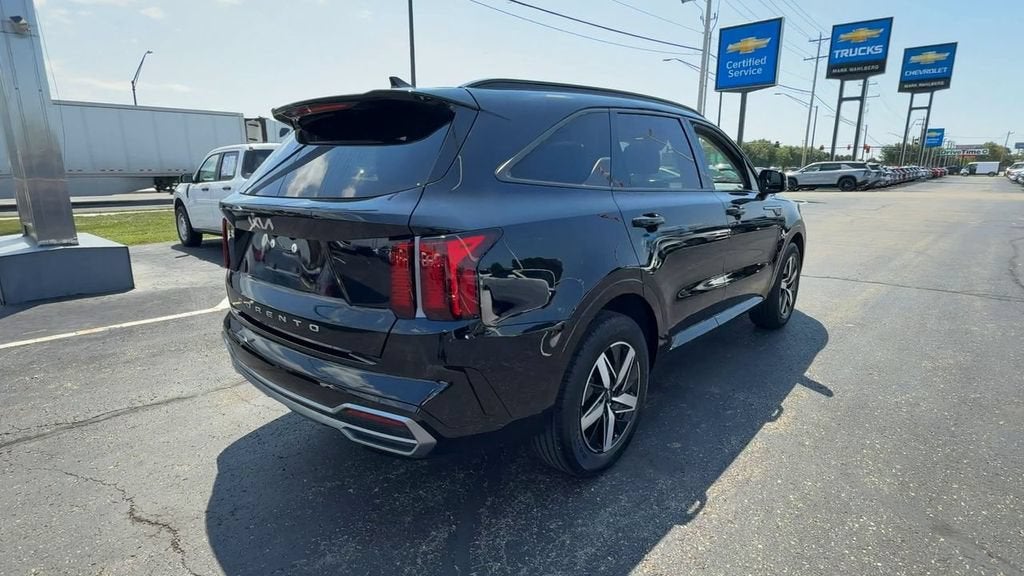 2022 Kia Sorento S