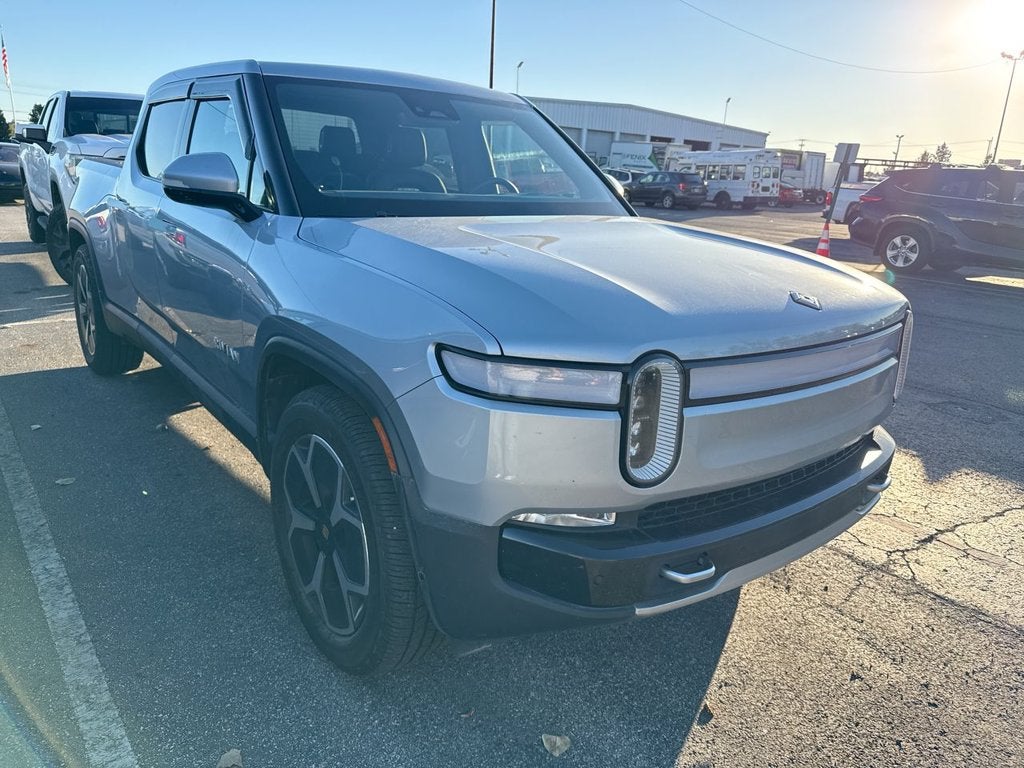 2024 RIVIAN R1T Adventure