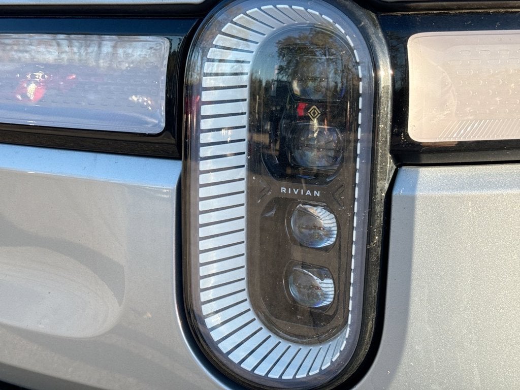2024 RIVIAN R1T Adventure