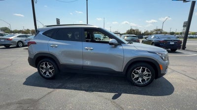 2023 Kia Seltos EX