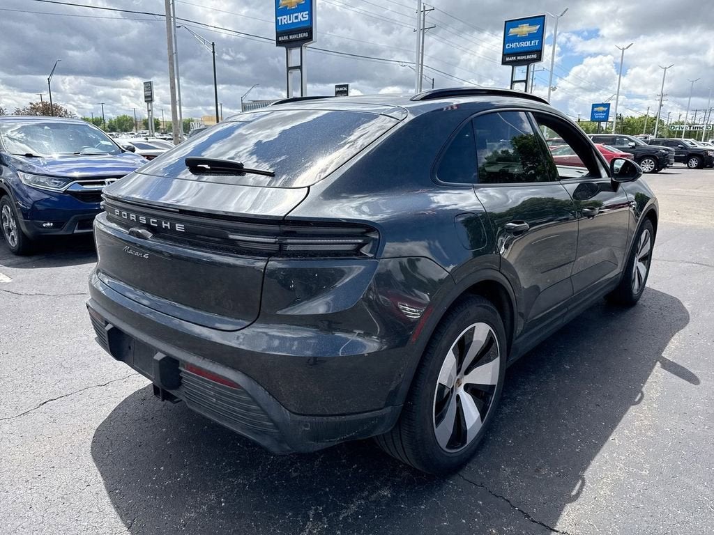 2024 Porsche Macan Electric 4