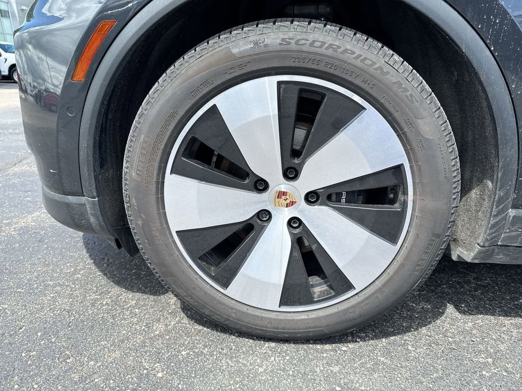 2024 Porsche Macan Electric 4