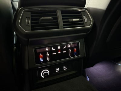 2025 Lamborghini Urus SE