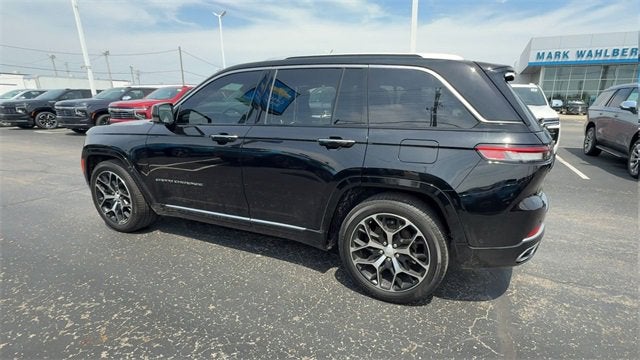 2022 Jeep Grand Cherokee Summit