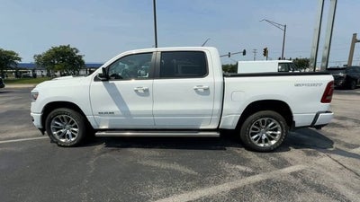 2023 RAM 1500 Laramie Crew Cab 4x4 5'7" Box