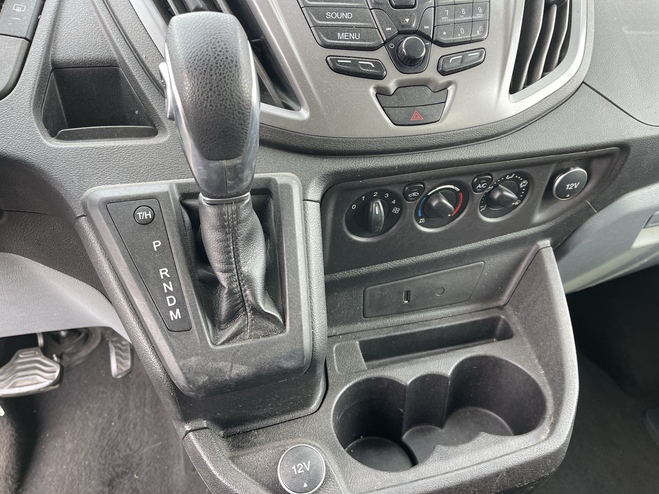 2018 Ford Transit Passenger Wagon XL