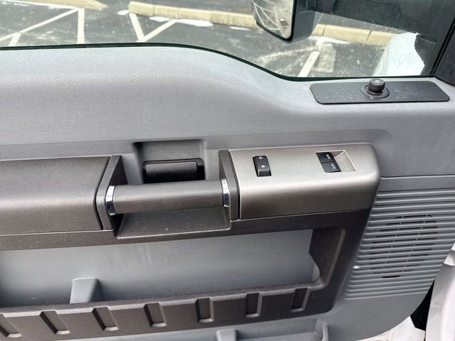 2023 Ford F-650 Straight Frame Gas Base