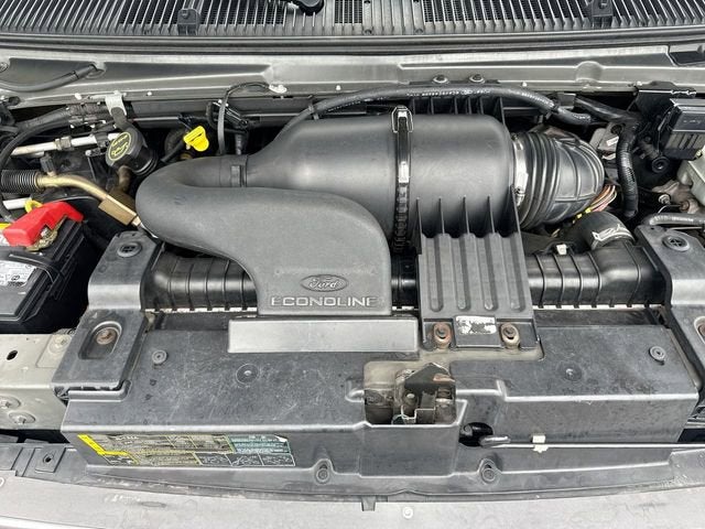 2005 Ford Econoline Cargo Van Recreational