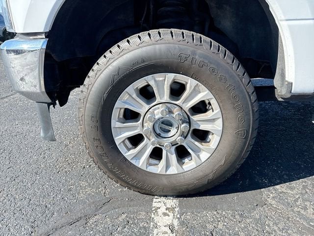 2022 Ford Super Duty F-350 SRW XLT