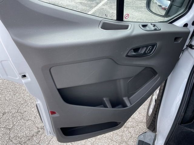 2024 Ford Transit Cargo Van T-250 130" Low Rf 9070 GVWR RWD