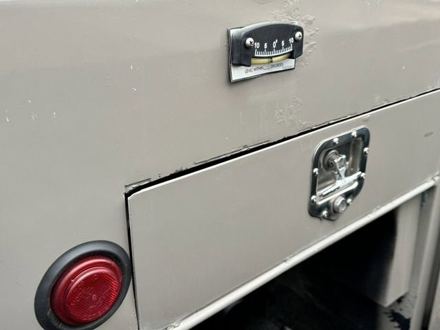 2007 FREIGHTLIN M2106S Base