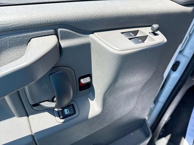 2022 Chevrolet Express Passenger 2500 1LT