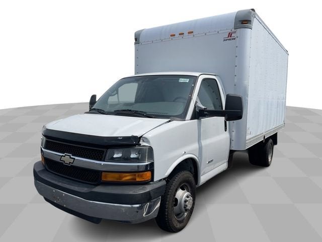 2014 Chevrolet Express Cutaway 4500 4500 Series DRW