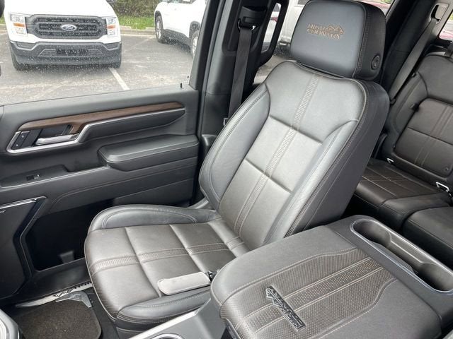 2025 Chevrolet Silverado 3500 HD High Country DRW