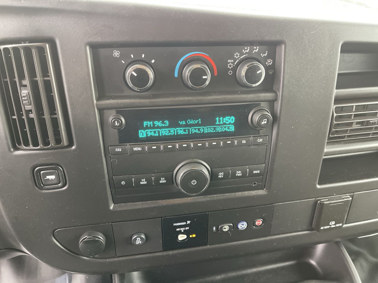 2018 Chevrolet Express Cargo 3500 3500 Regular Wheelbase Rear-Wheel Drive