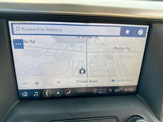 2022 GMC Acadia Denali