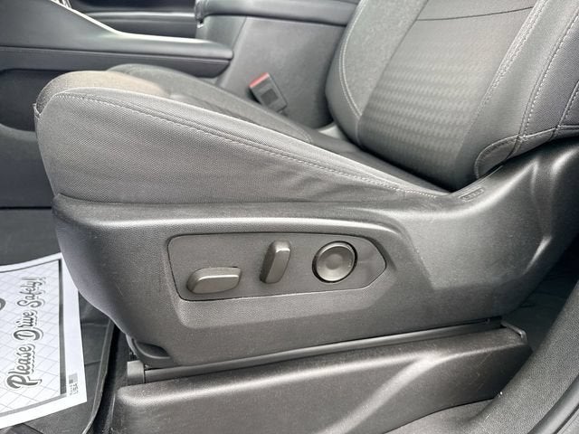 2023 Chevrolet Suburban LS