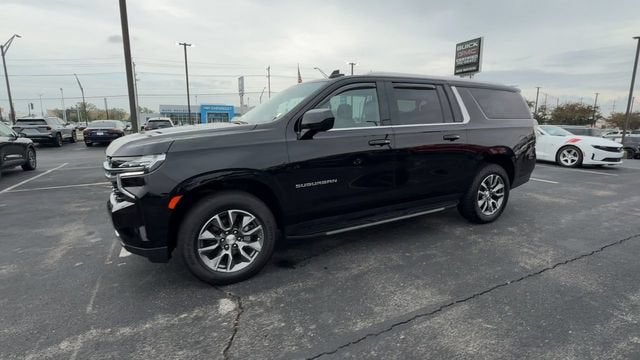 2023 Chevrolet Suburban LS