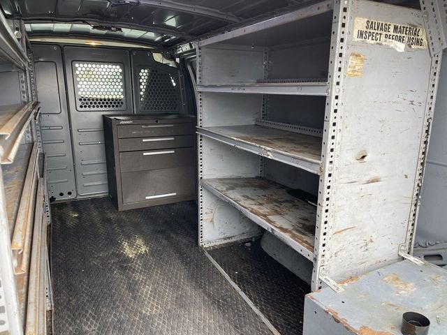 2016 GMC Savana Cargo 2500 2500 Regular Wheelbase Rear-Wheel Drive