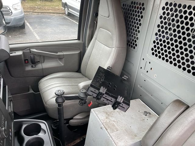 2016 GMC Savana Cargo 2500 2500 Regular Wheelbase Rear-Wheel Drive