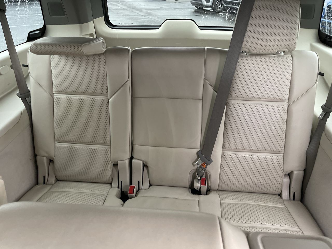 2022 Cadillac Escalade ESV Premium Luxury Platinum