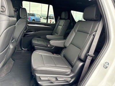 2025 Cadillac Escalade Luxury