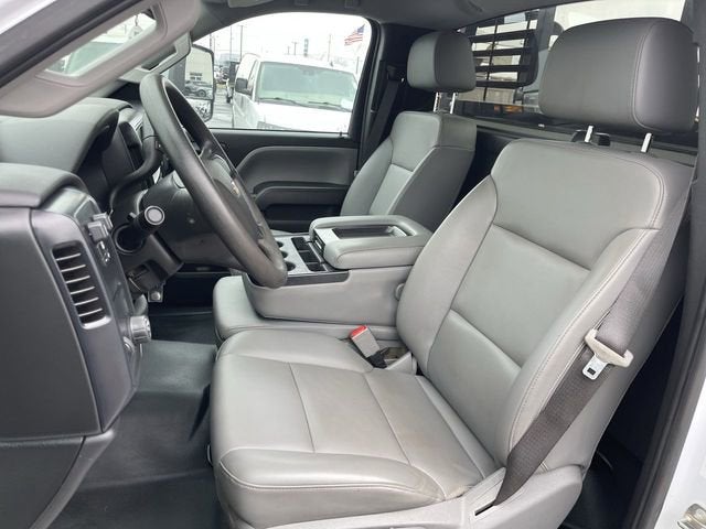 2023 Chevrolet Silverado 5500 HD Work Truck