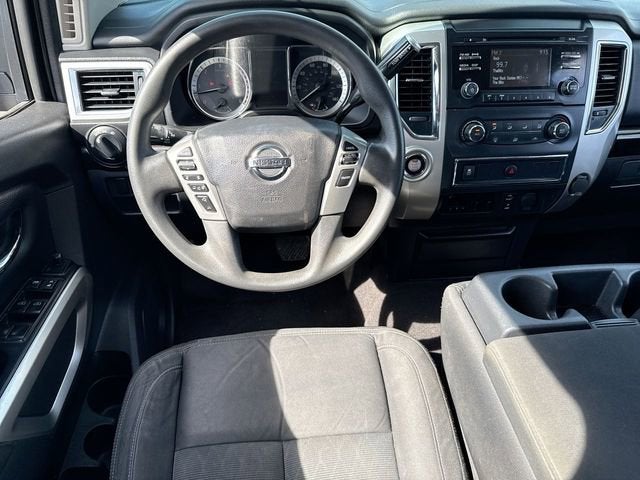 2017 Nissan Titan XD SV