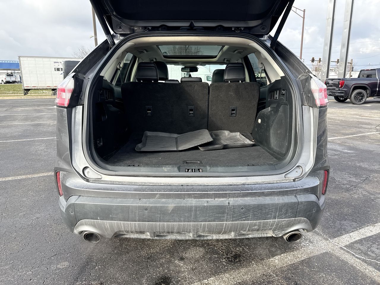 2022 Ford Edge Titanium