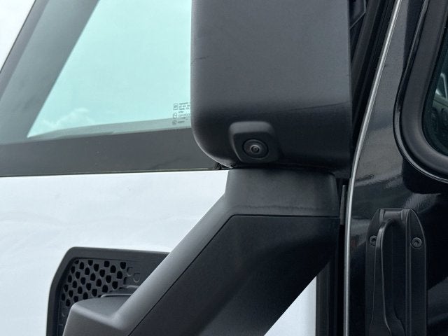 2024 BrightDrop Zevo 600 EJY