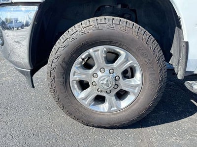 2024 RAM 3500 Big Horn Crew Cab 4x4 8' Box