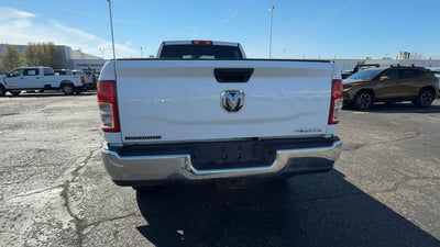2024 RAM 3500 Big Horn Crew Cab 4x4 8' Box