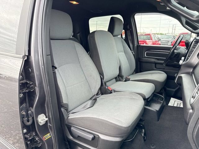 2024 RAM 3500 Big Horn Crew Cab 4x4 8' Box