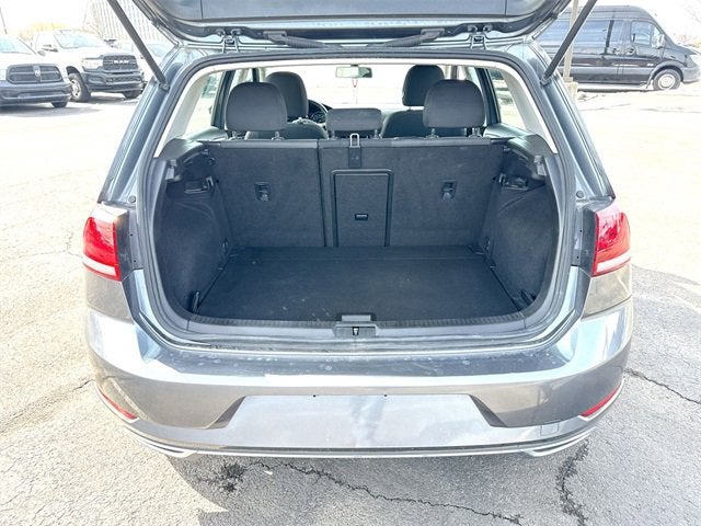 2019 Volkswagen Golf S