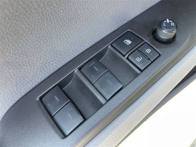 2023 Toyota Camry Hybrid LE