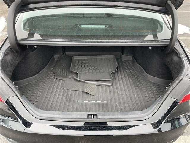 2023 Toyota Camry Hybrid LE