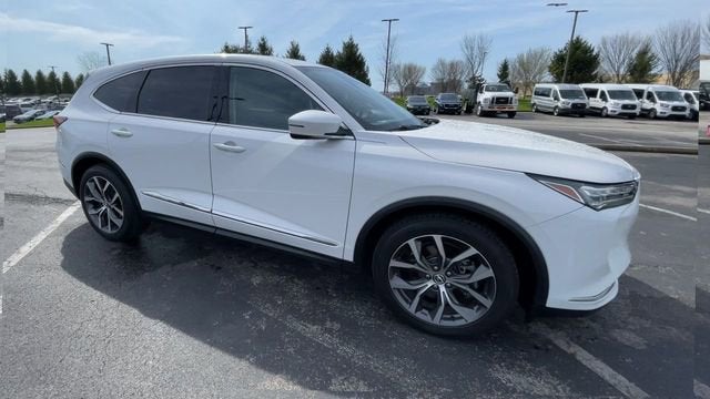 2023 Acura MDX w/Technology Package