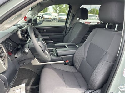 2024 Toyota Tundra 4WD SR5