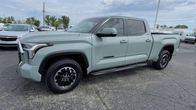 2024 Toyota Tundra 4WD SR5